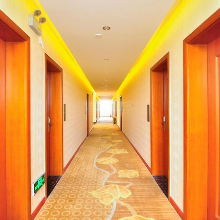 Bai Nian Sheng Shi Hotel Kunming Eksteriør billede