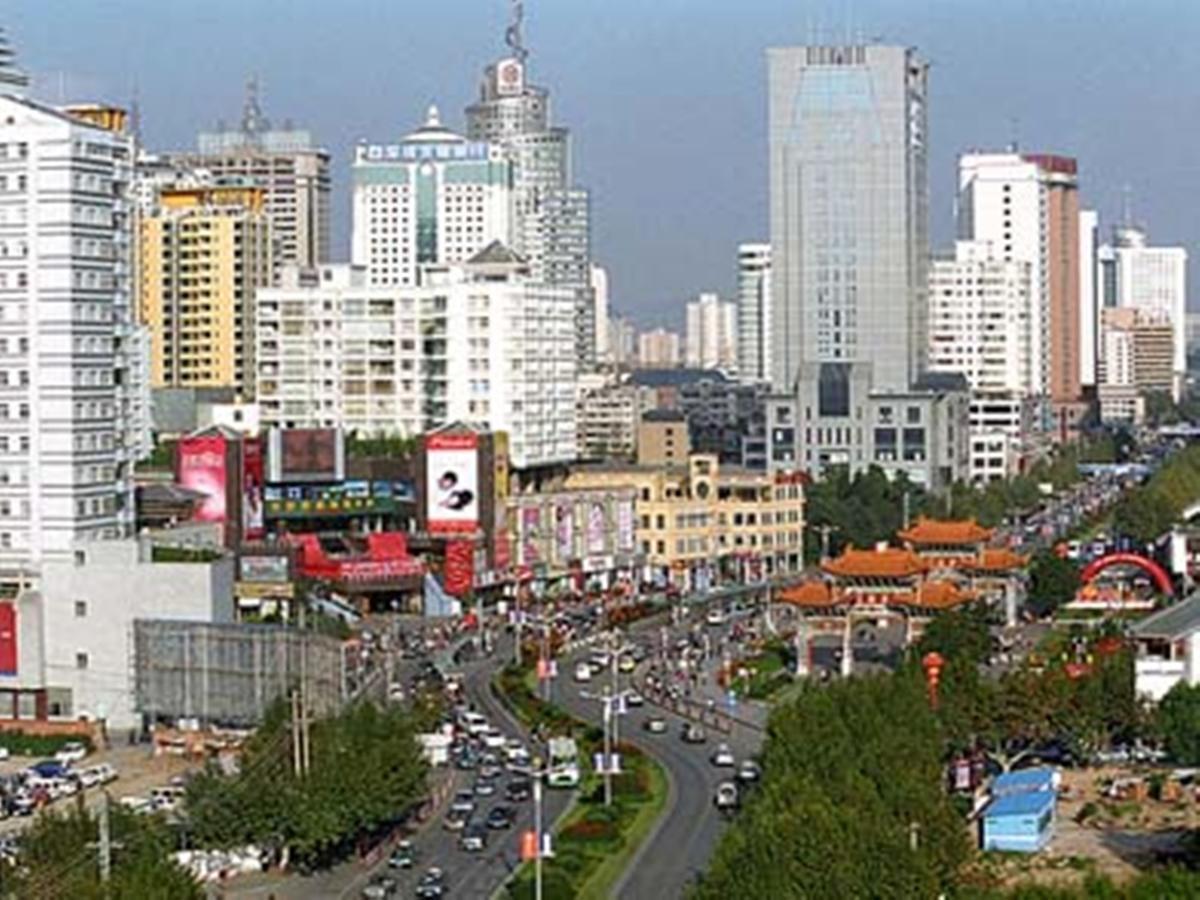 Bai Nian Sheng Shi Hotel Kunming Eksteriør billede